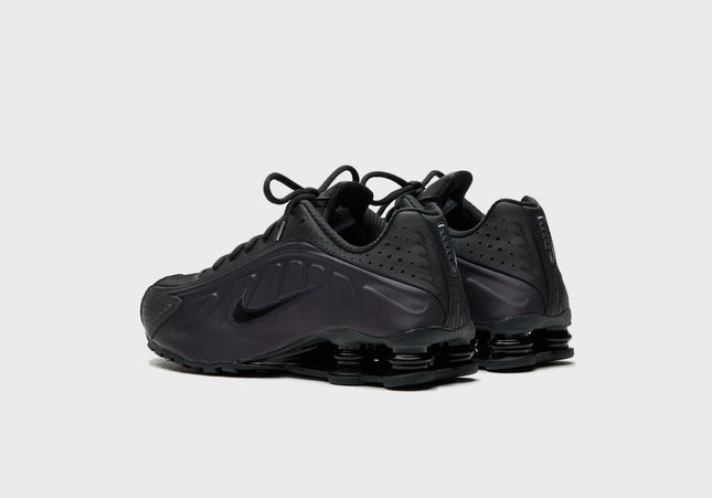 Nike Shox R4 - Cave Purple / Off Noir / Black
