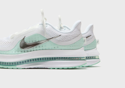 Nike WMNS Pegasus Premium - White / Metallic Silver / Mint Foam / Cannon