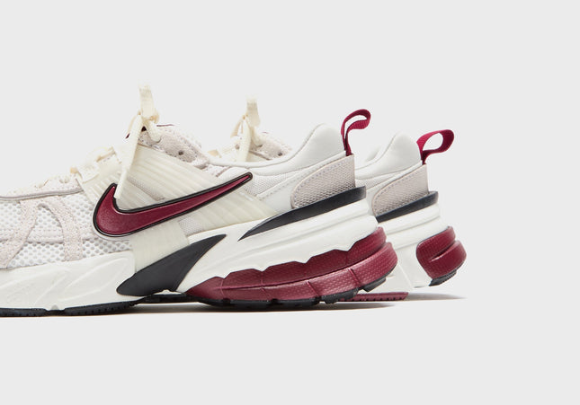 Nike WMNS V2K Run SE - White / Team Red / Black