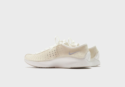 Nike WMNS Air Superfly - Coconut Milk / Metallic Silver