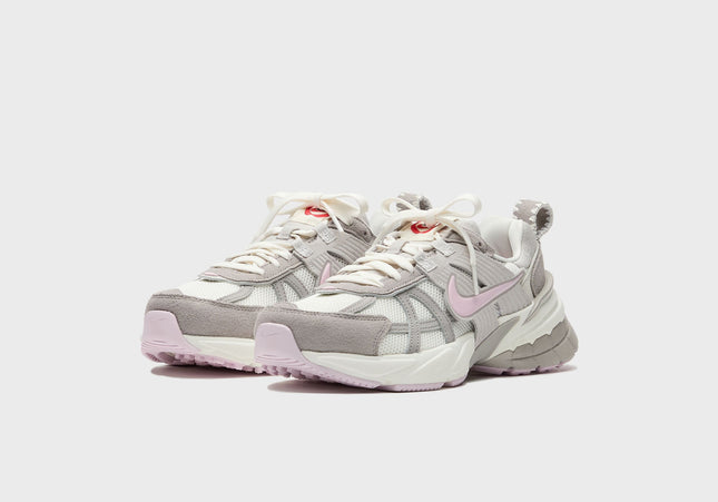 Nike WMNS V2K Run - Sail / Pink Foam / College Grey