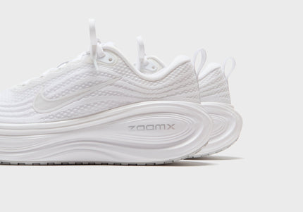 Nike Vomero Plus - White / Summit White / Photon Dust