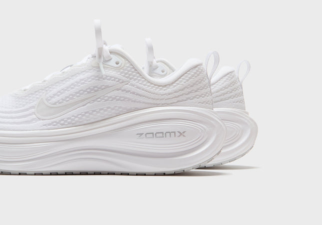 Nike Vomero Plus - White / Summit White / Photon Dust