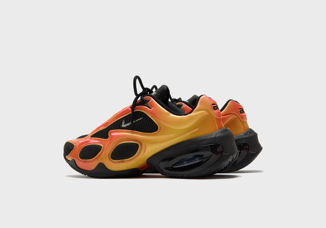 Nike WMNS Air Max Muse SE - Black / Metallic Silver / Bright Crimson