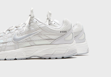 Nike WMNS P-6000 - Summit White / Wolf Grey / Vast Grey