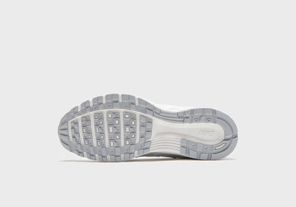 Nike WMNS P-6000 - Summit White / Wolf Grey / Vast Grey