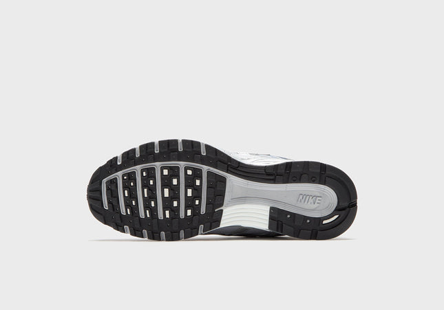 Nike P-6000 - Metallic Silver / Summit White / Wolf Grey