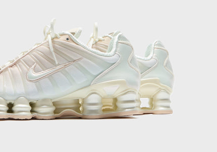 Nike WMNS Shox TL- Pearl White / Soft Pearl / Particle Pink