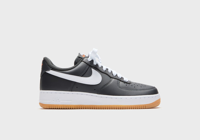 Nike Air Force 1 '07 LV8 - Anthracite / Gum