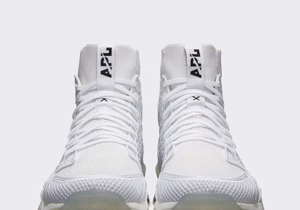 Concept X  White / Black