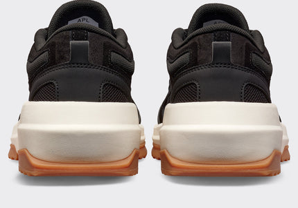 Women's Jogger Black / Ivory / Gum